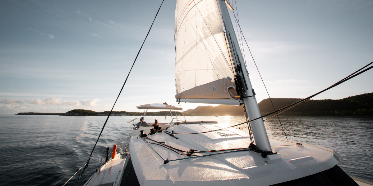 Votre bateau pour la semaine, un catamaran Astréa 42