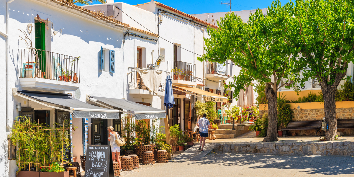 Découverte des villages authentiques de l'île, comme Sant Joan