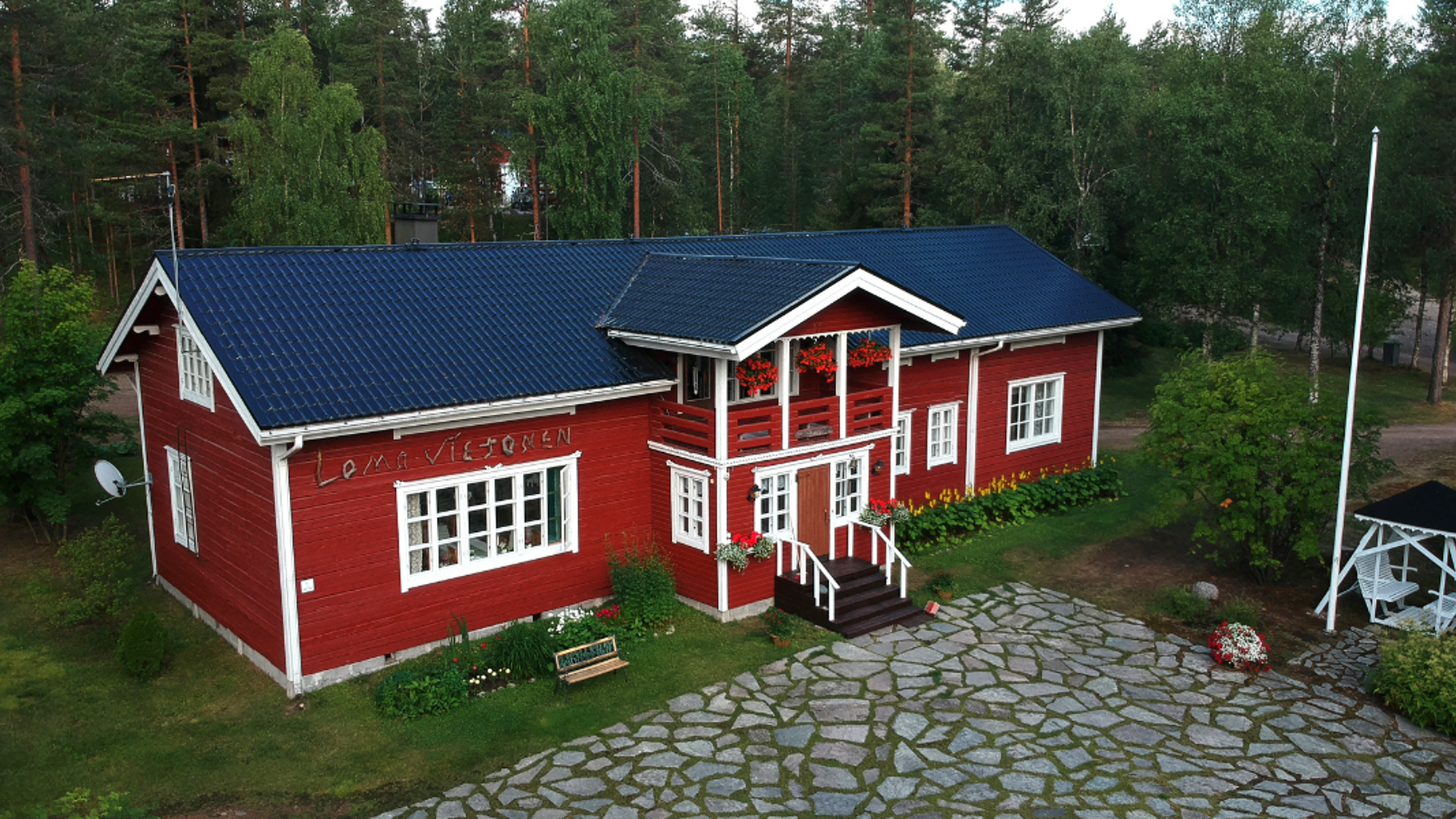 Posez vos valises dans un chalet au bord d'un lac : le Loma Vietonen (ou similaire)