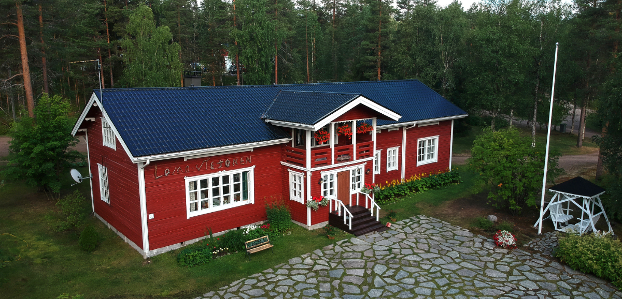 Posez vos valises dans un chalet au bord d'un lac : le Loma Vietonen (ou similaire)