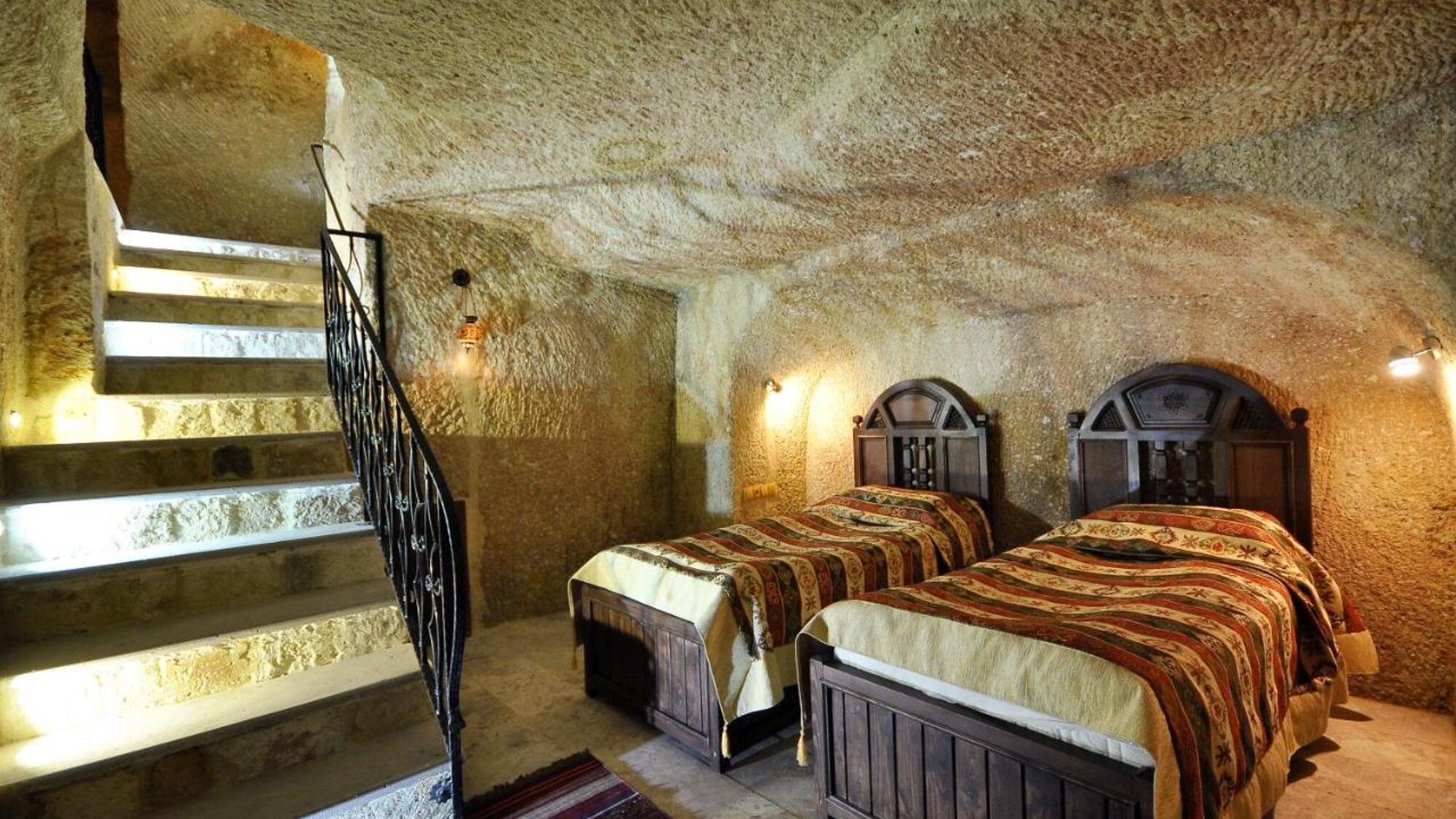 Ou le MDC Hotel (selon date de départ)