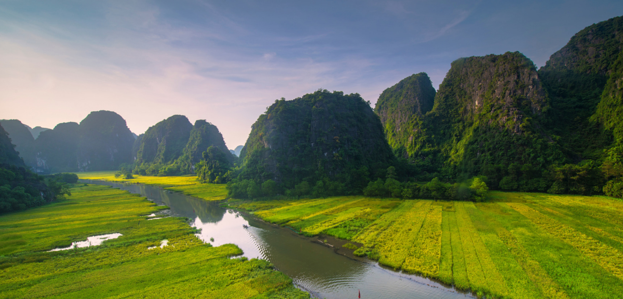 Vibrez dans des paysages naturels d'exception : la baie d'Ha Long Terrestre