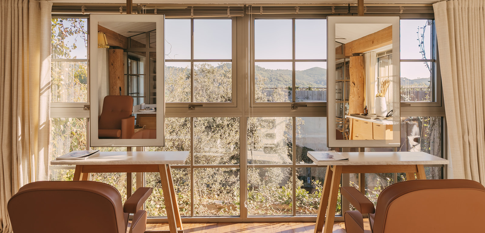 Lily of the Valley, Golfe de Saint Tropez