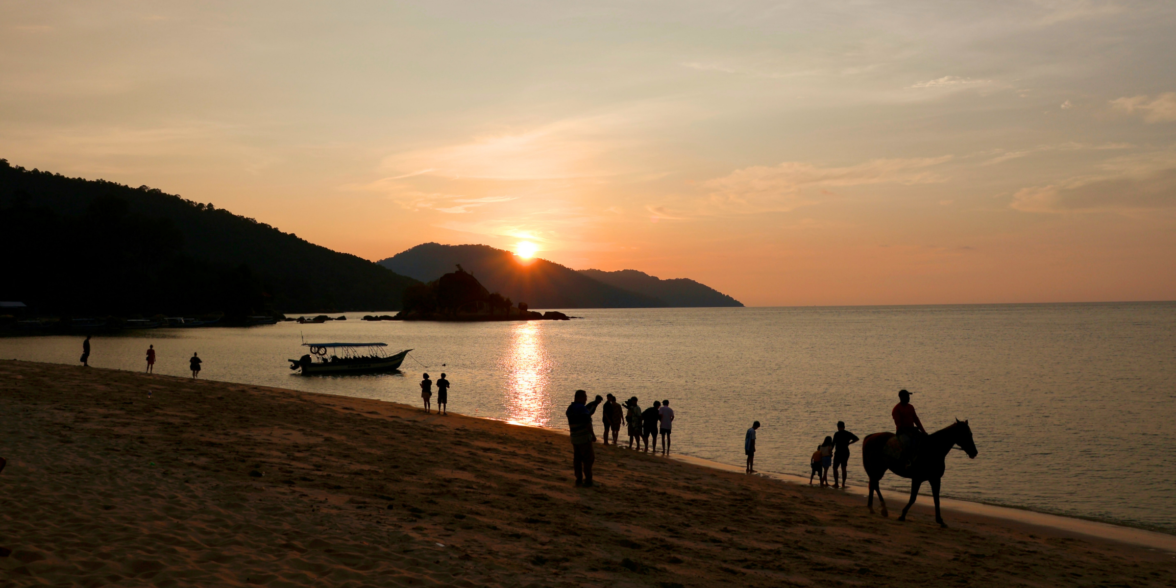 Batu Ferringhi, Malaisie ©You Le / Unsplash