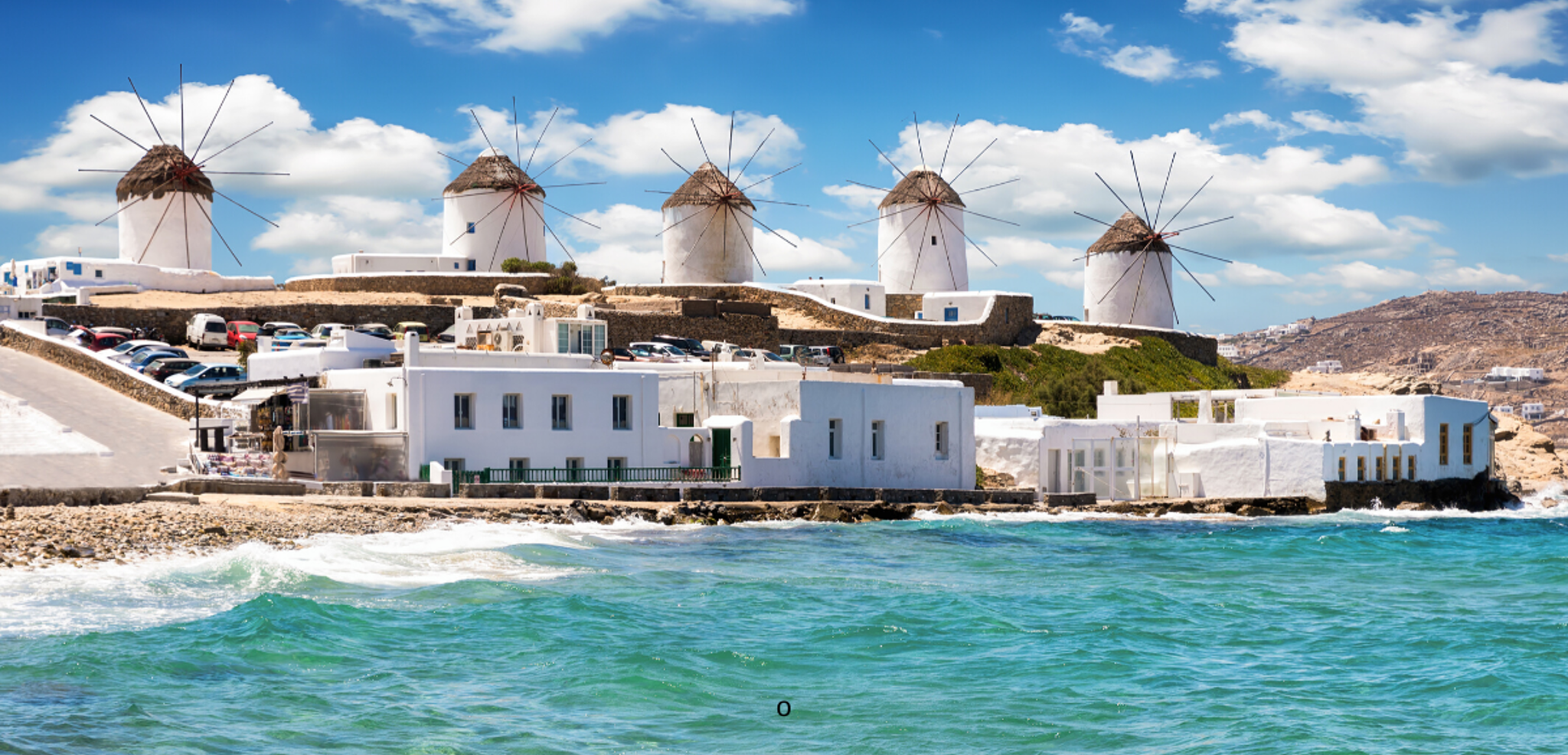 Découvrez ses paysages typiques et ses célèbres moulins à vent
