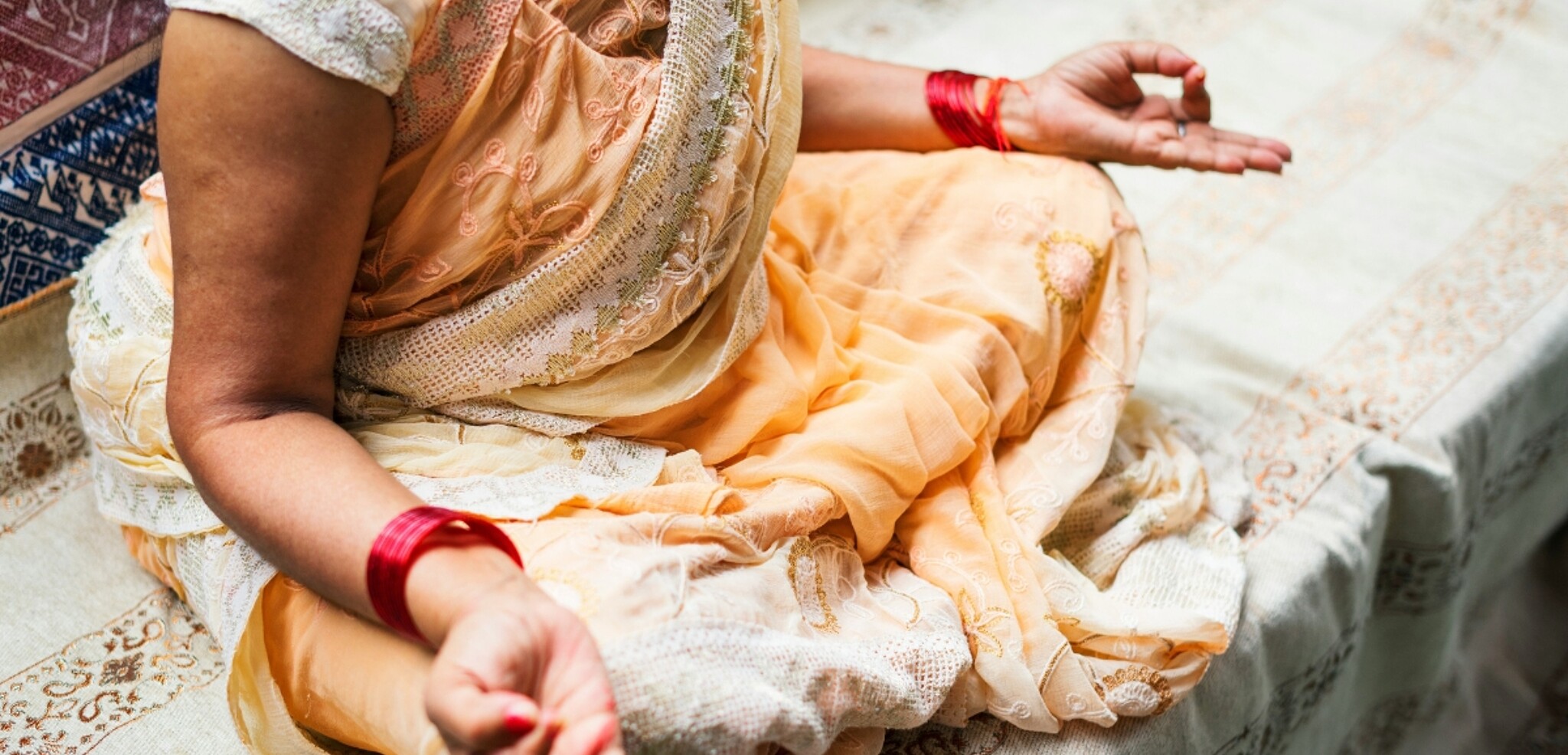Séance de méditation, Inde