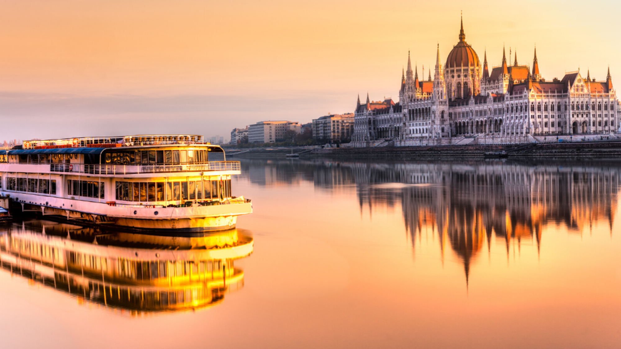 Budapest à la nuit tombée