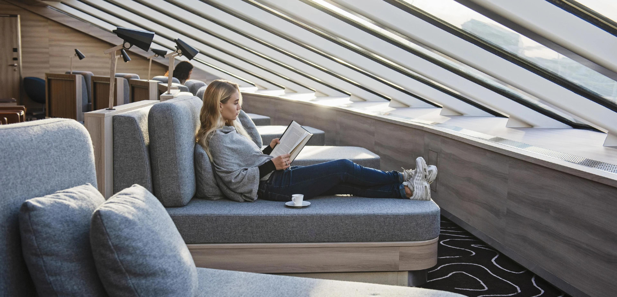 Et détendez-vous dans les différents espaces communs