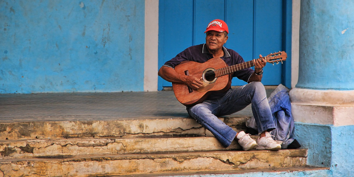 Imprégnez-vous de l'ambiance si particulière de cette ville 