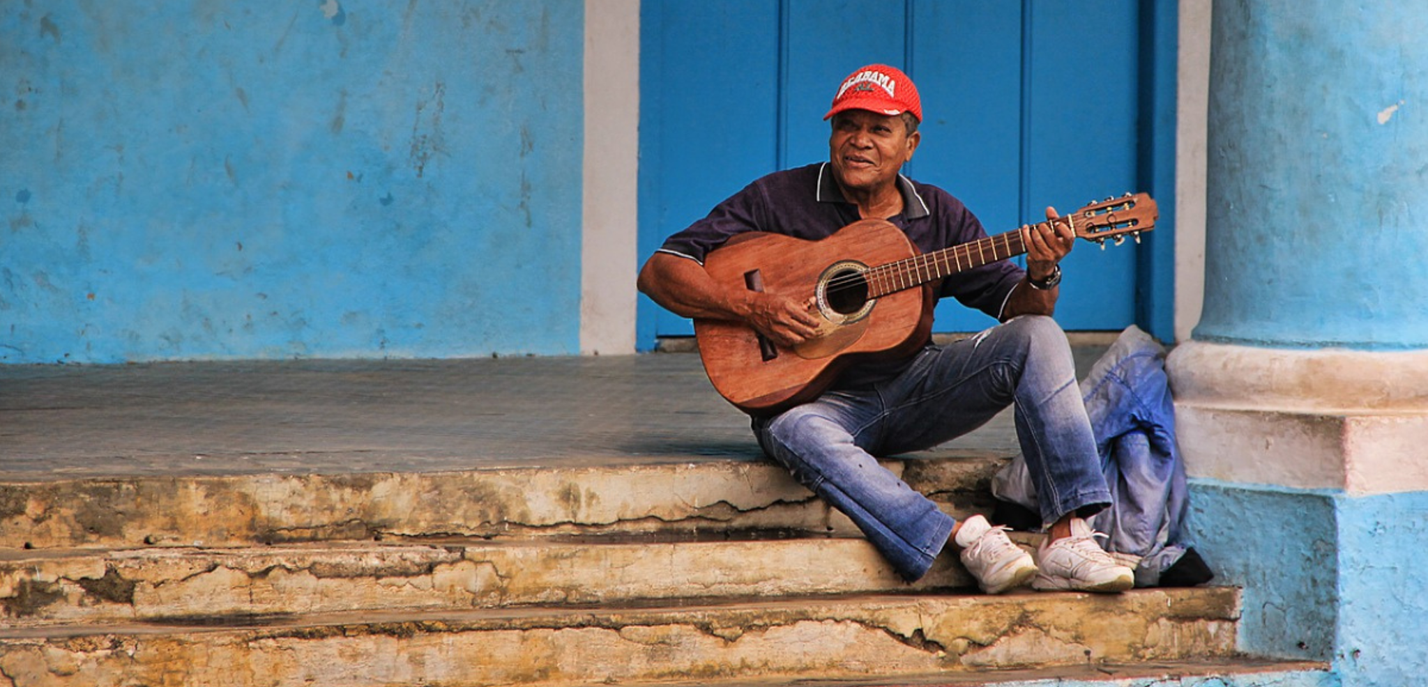 Imprégnez-vous de l'ambiance si particulière de cette ville