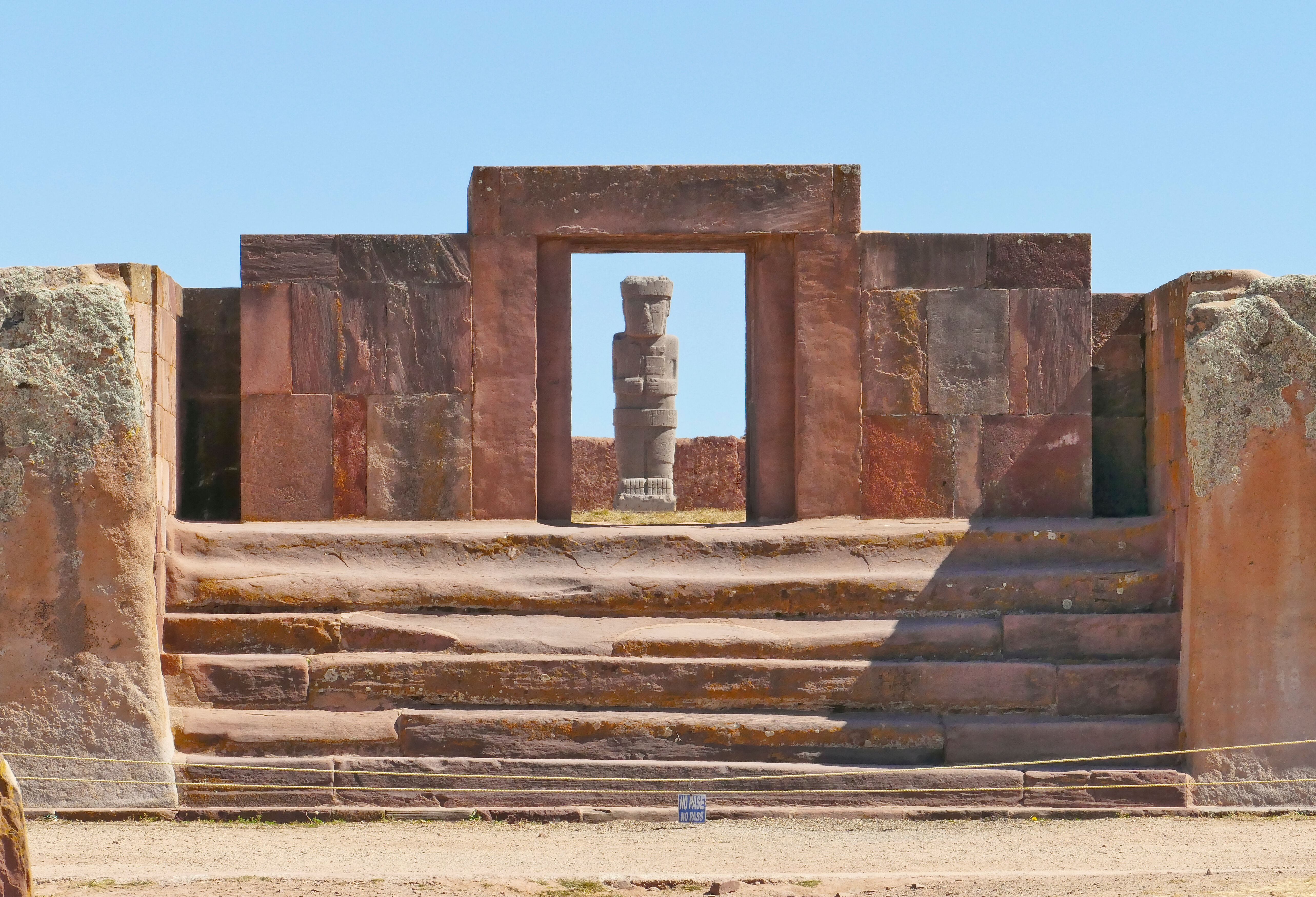 Visitez le site archéologique de Tiwanaku 