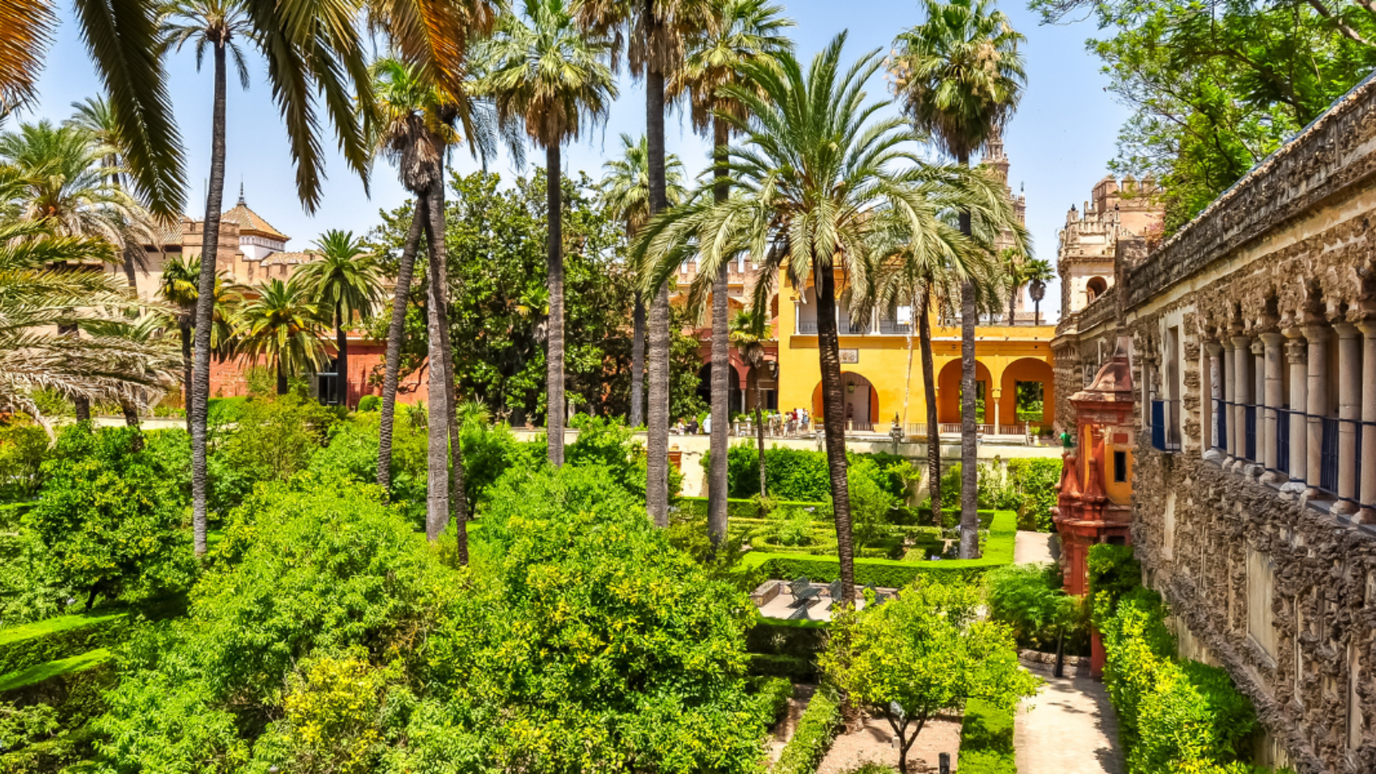 Et ses jardins luxuriants