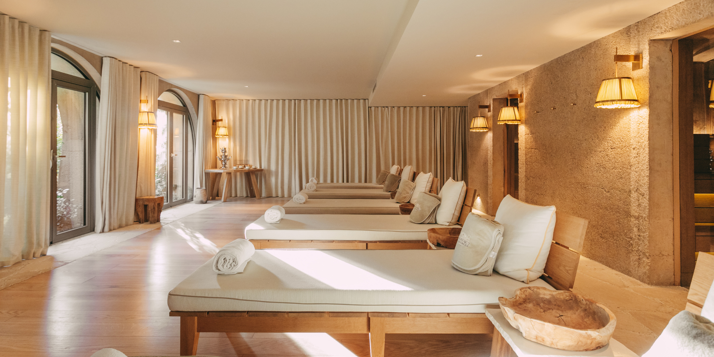 Lily of the Valley, Golfe de Saint Tropez