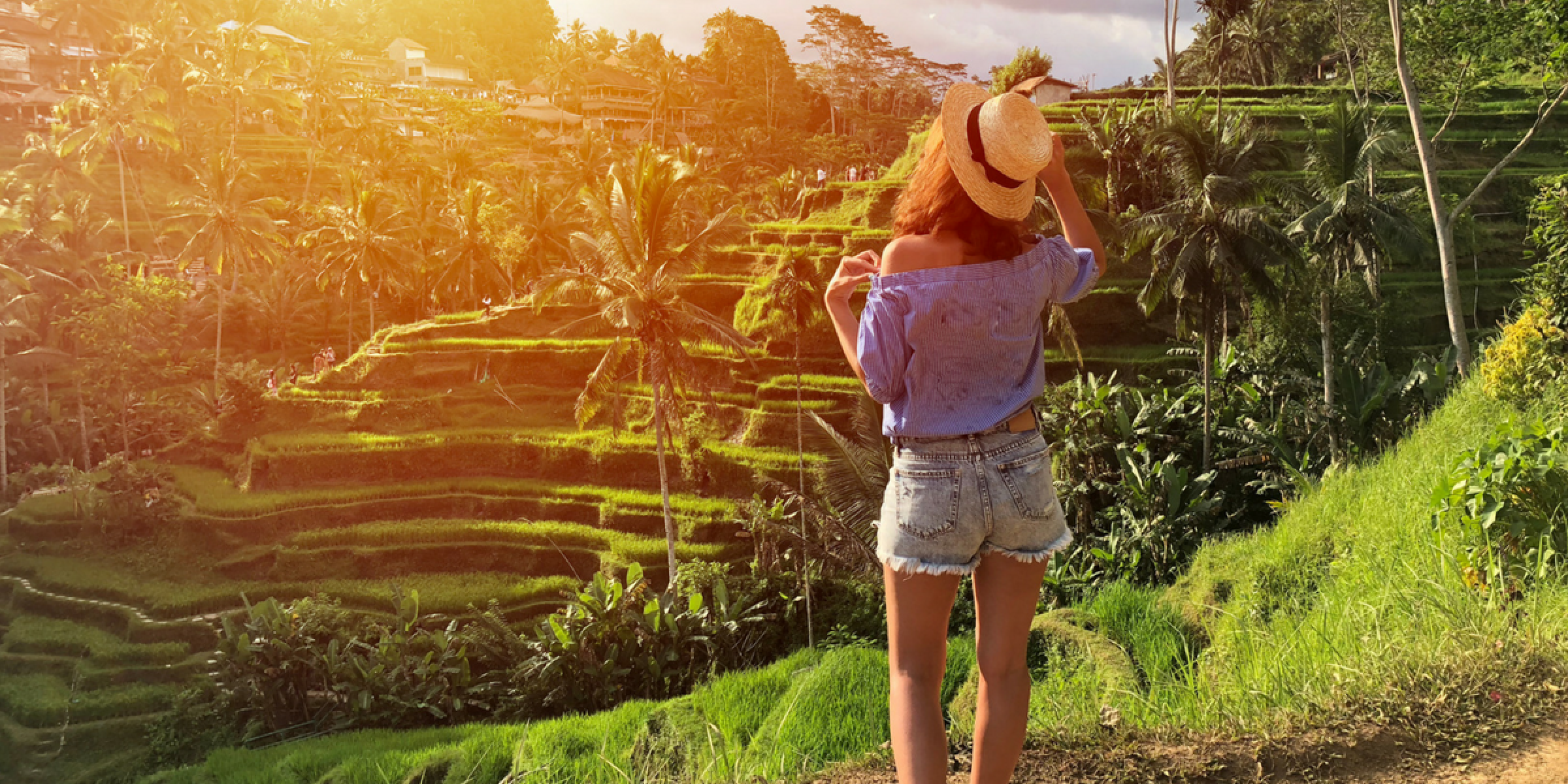 Traversez les magnifiques rizières en escalier ...