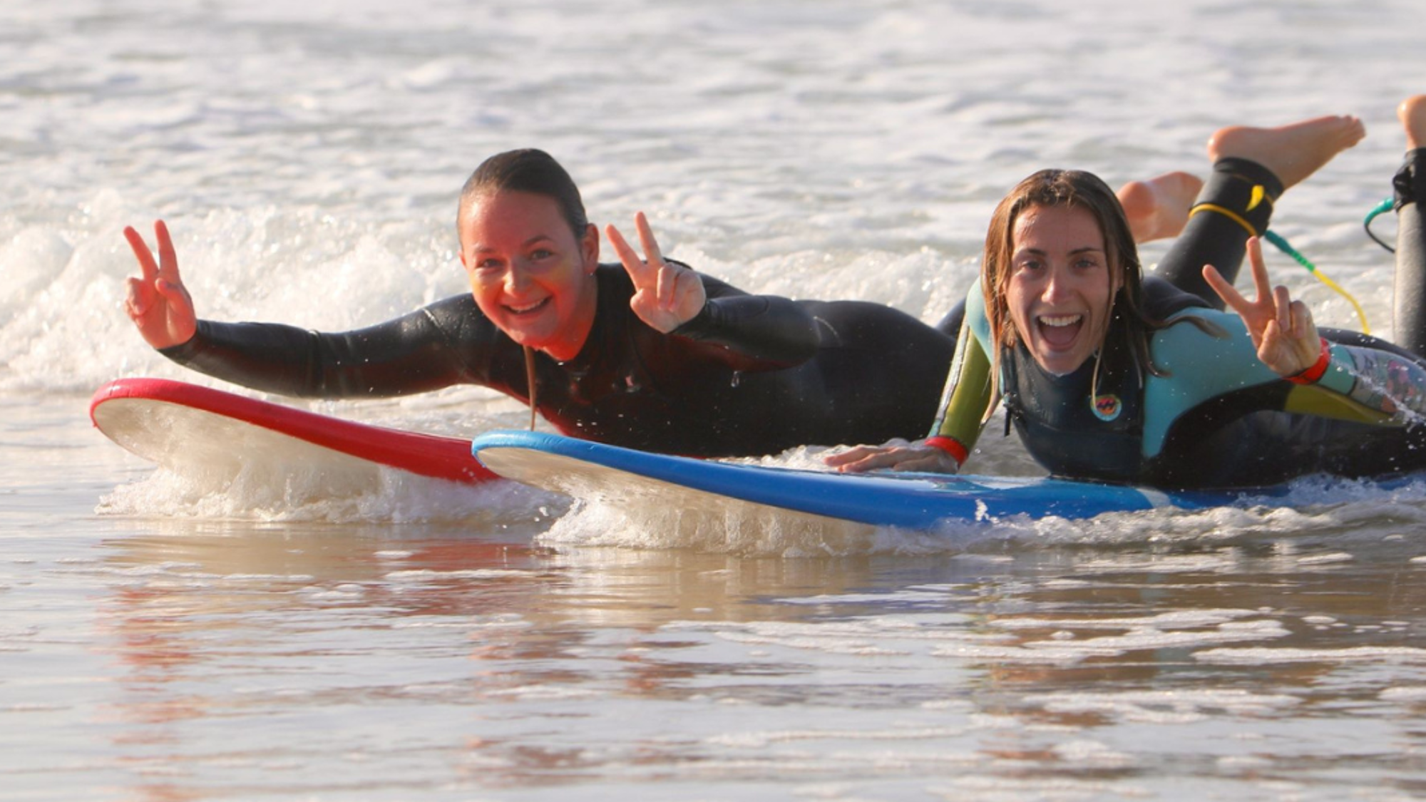 Apprenez à jouer avec les vagues