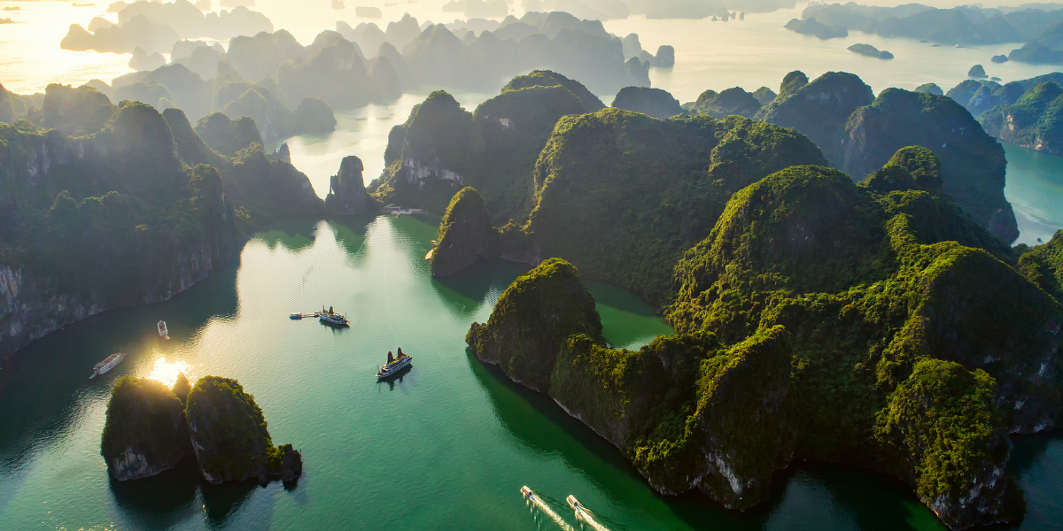 Sa célèbre baie d'Halong...