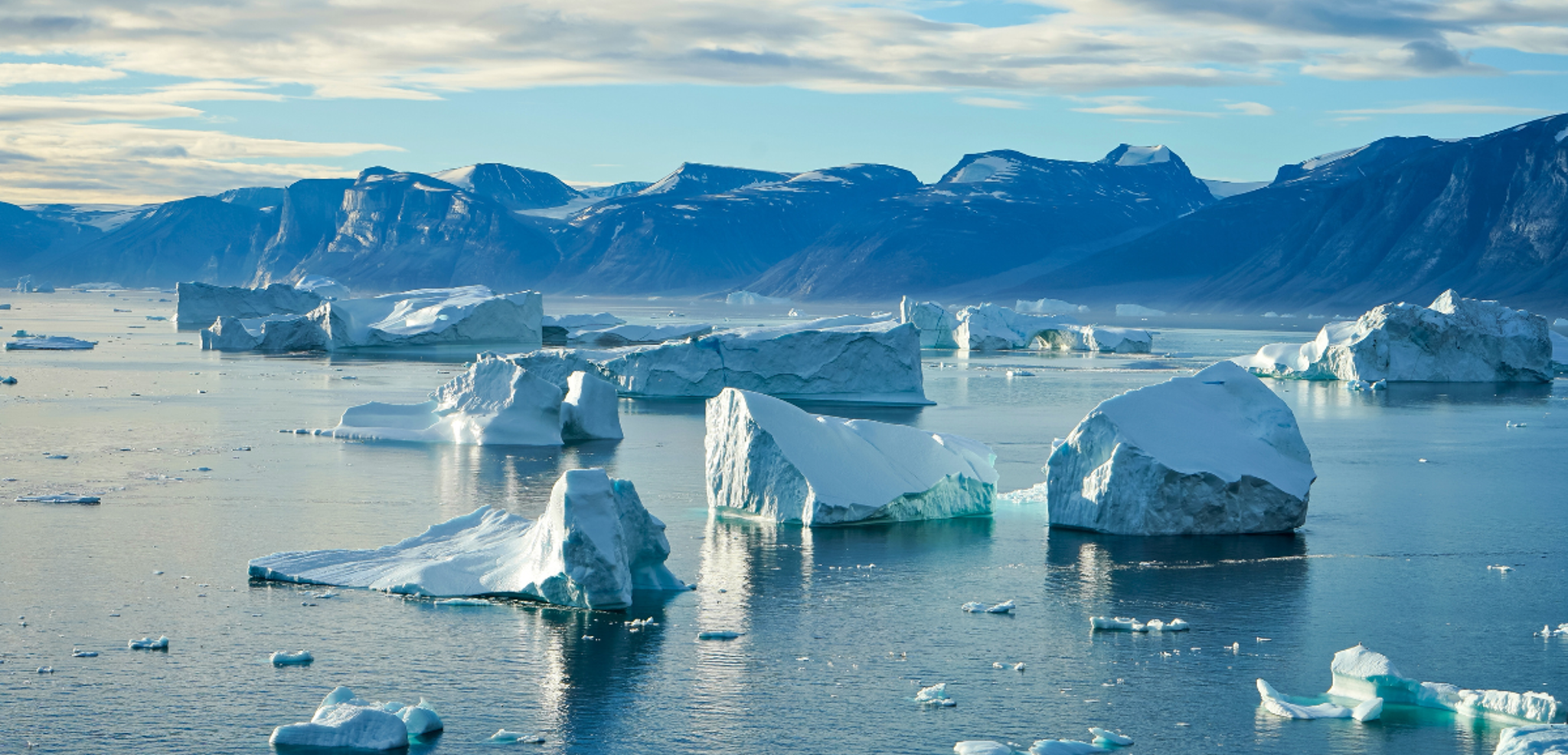 ...à travers cette terre de glace...