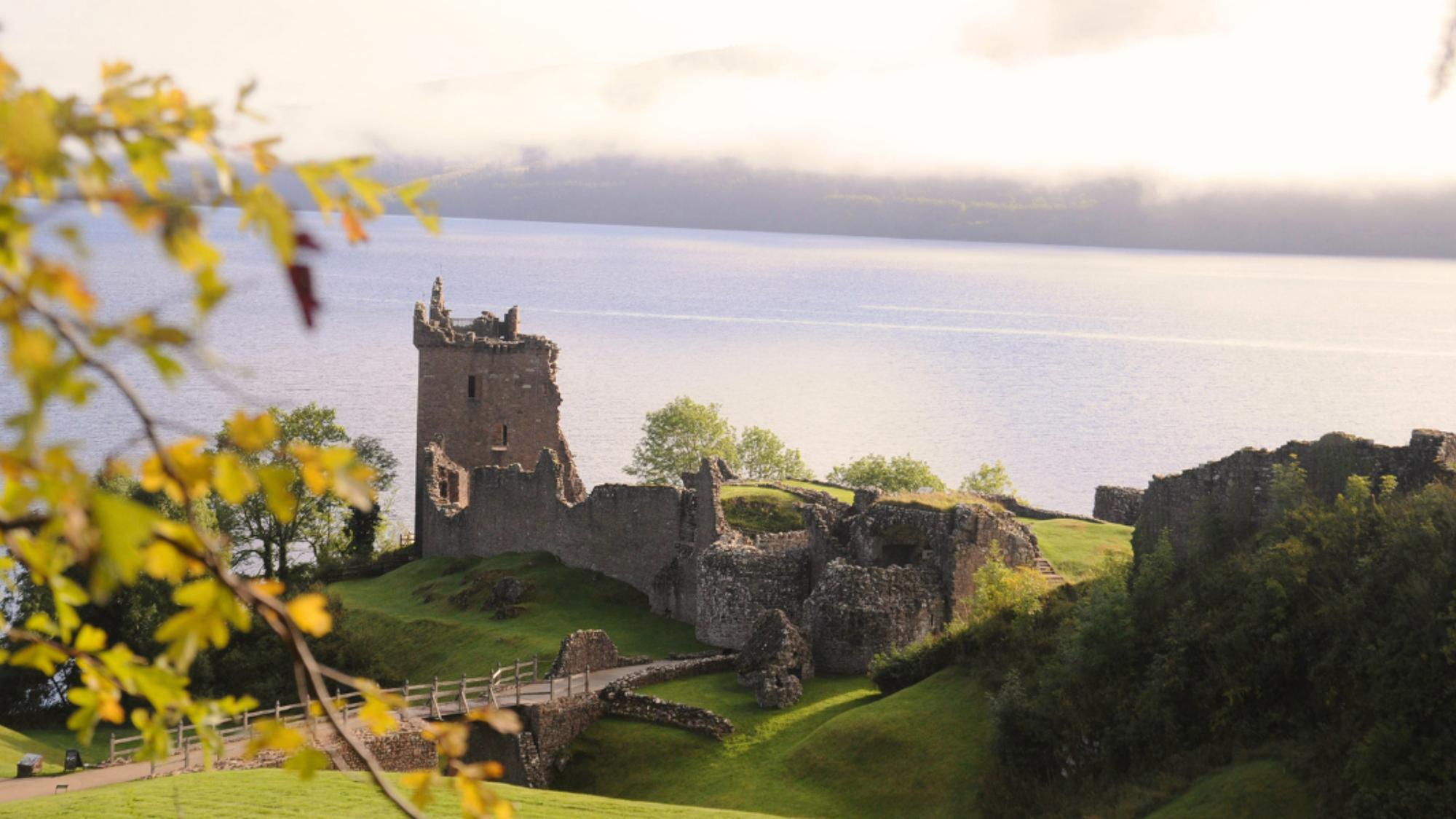 Château dʼUrquhart, ©Kris Tian / Unsplash