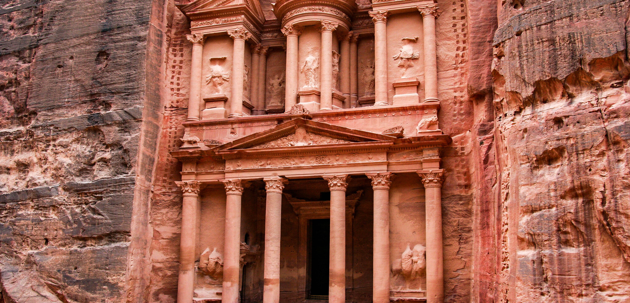 C'est le moment d'admirez Pétra !