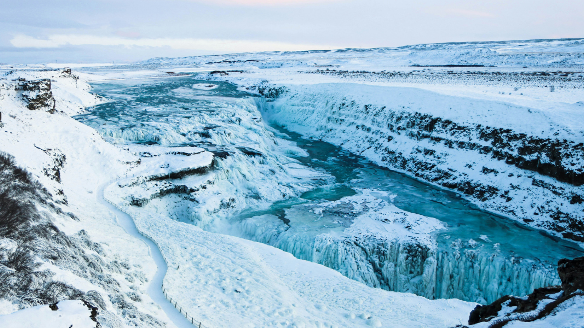 Cascade de Gullfoss, Islande ©Michele Orallo / Unsplash
