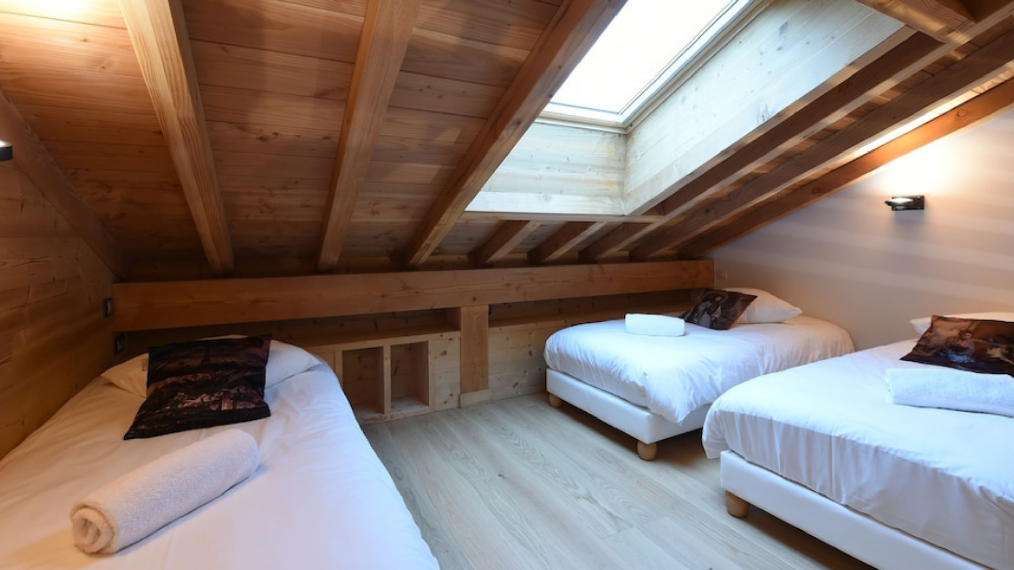 Chambre Mezzanine (2 lits de 90)