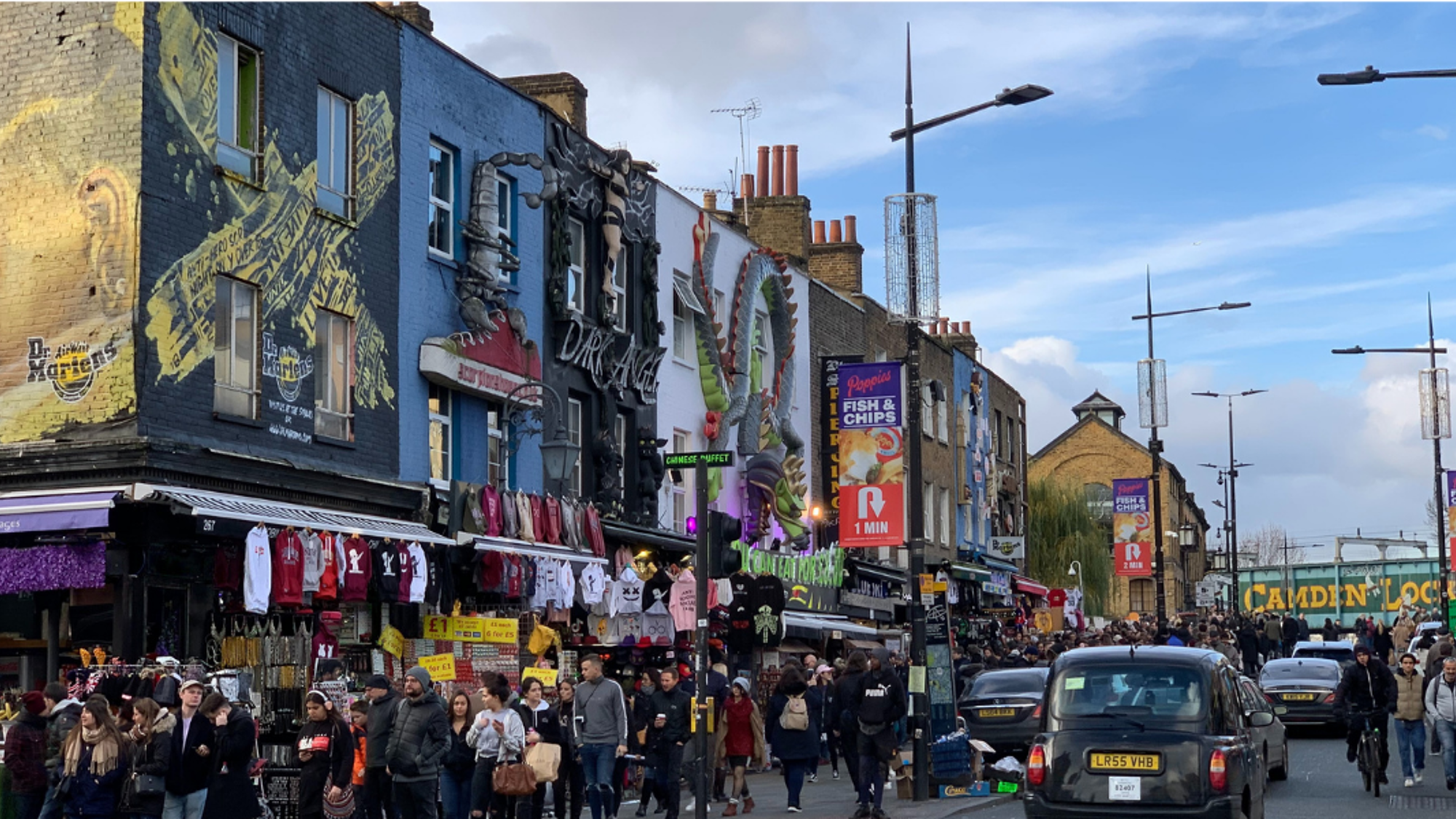 En passant par les quartiers animés et atypiques