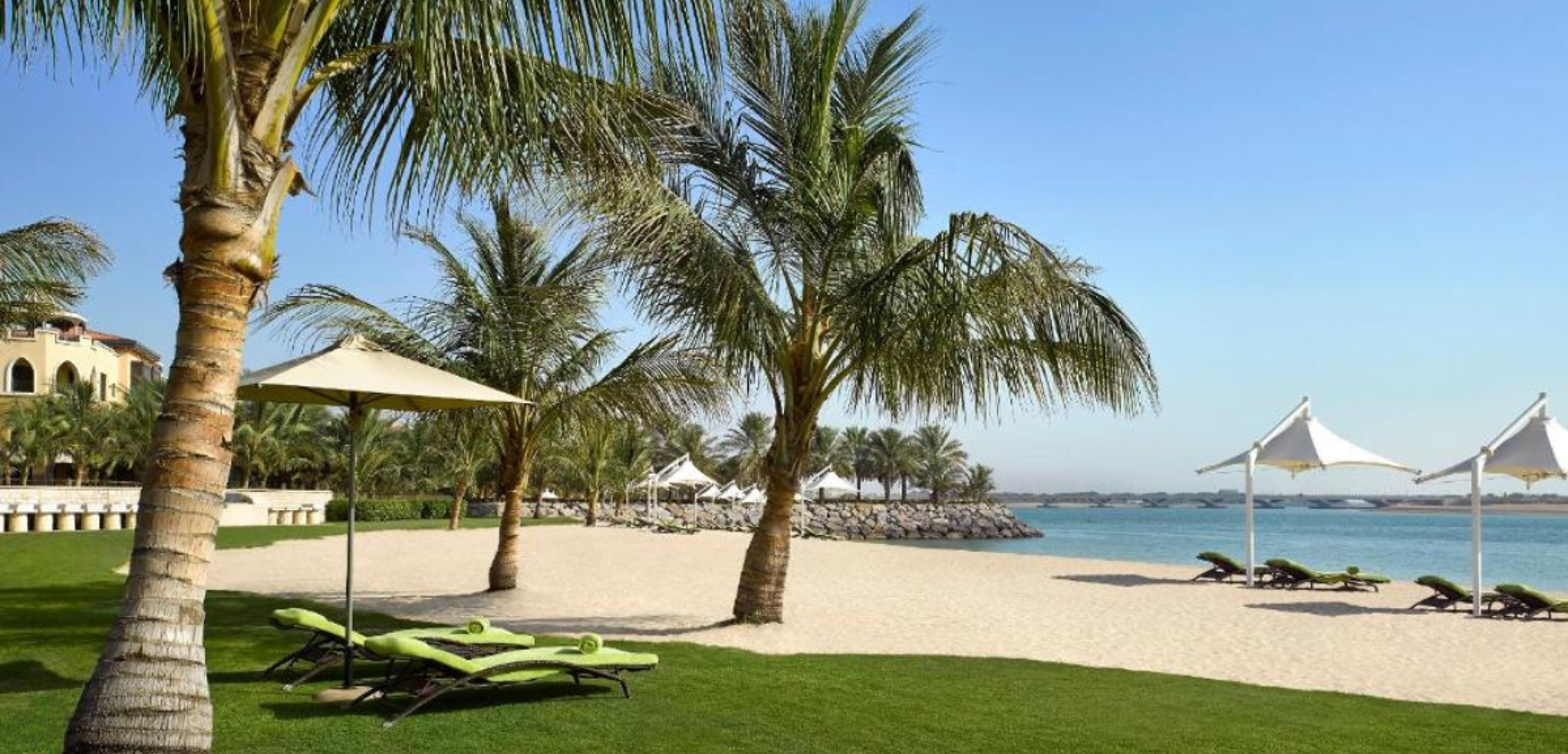 Votre hébergement, le Traders Hotel, Qaryat Al Beri (ou similaire) avec plage privée