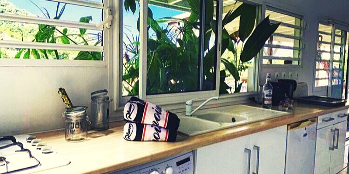 Cuisine avec vue, au coeur de la végétation !