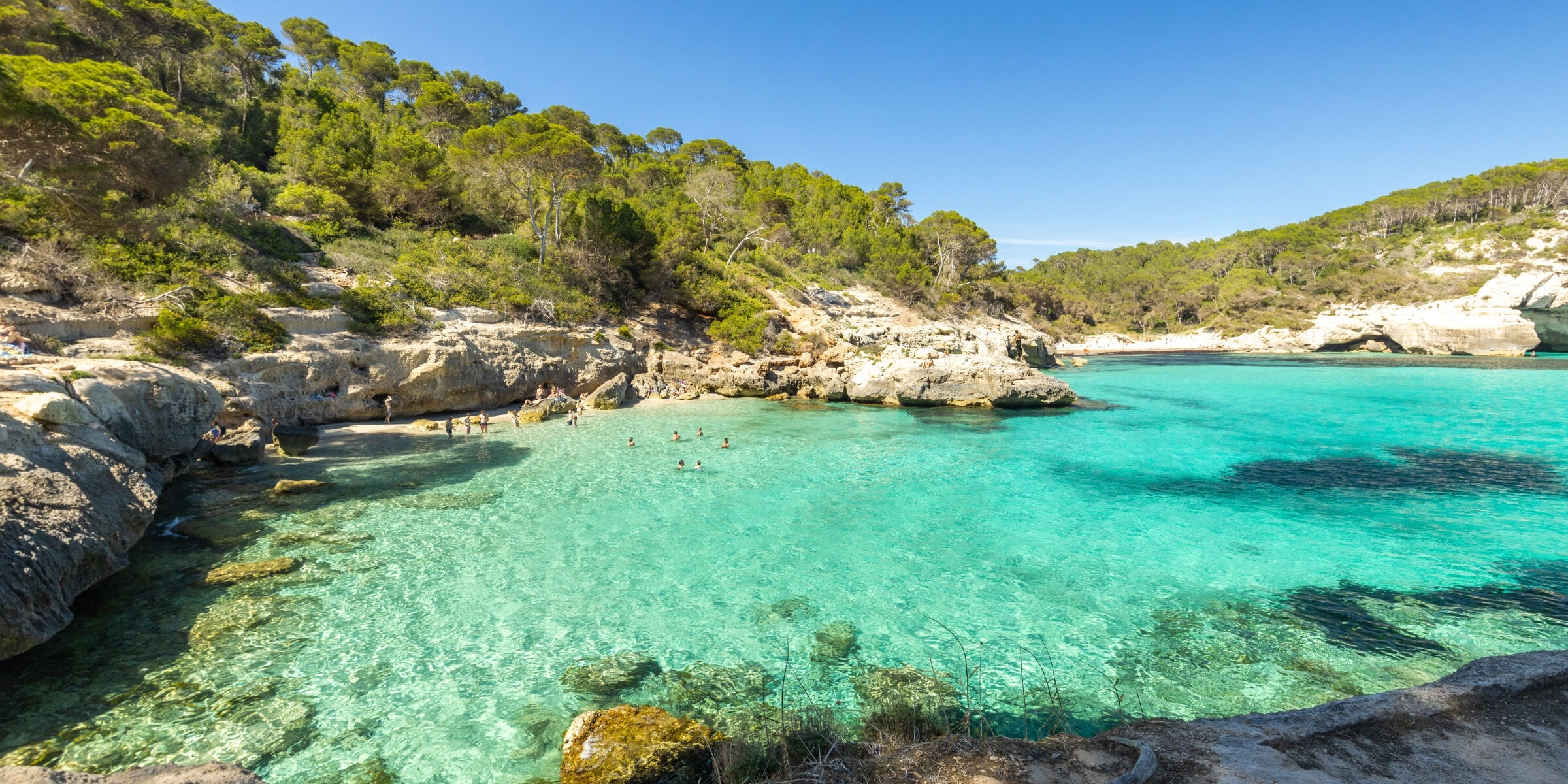 Cala Mitjana, Minorque, Espagne ©Andrzej Rostek / Getty Images
