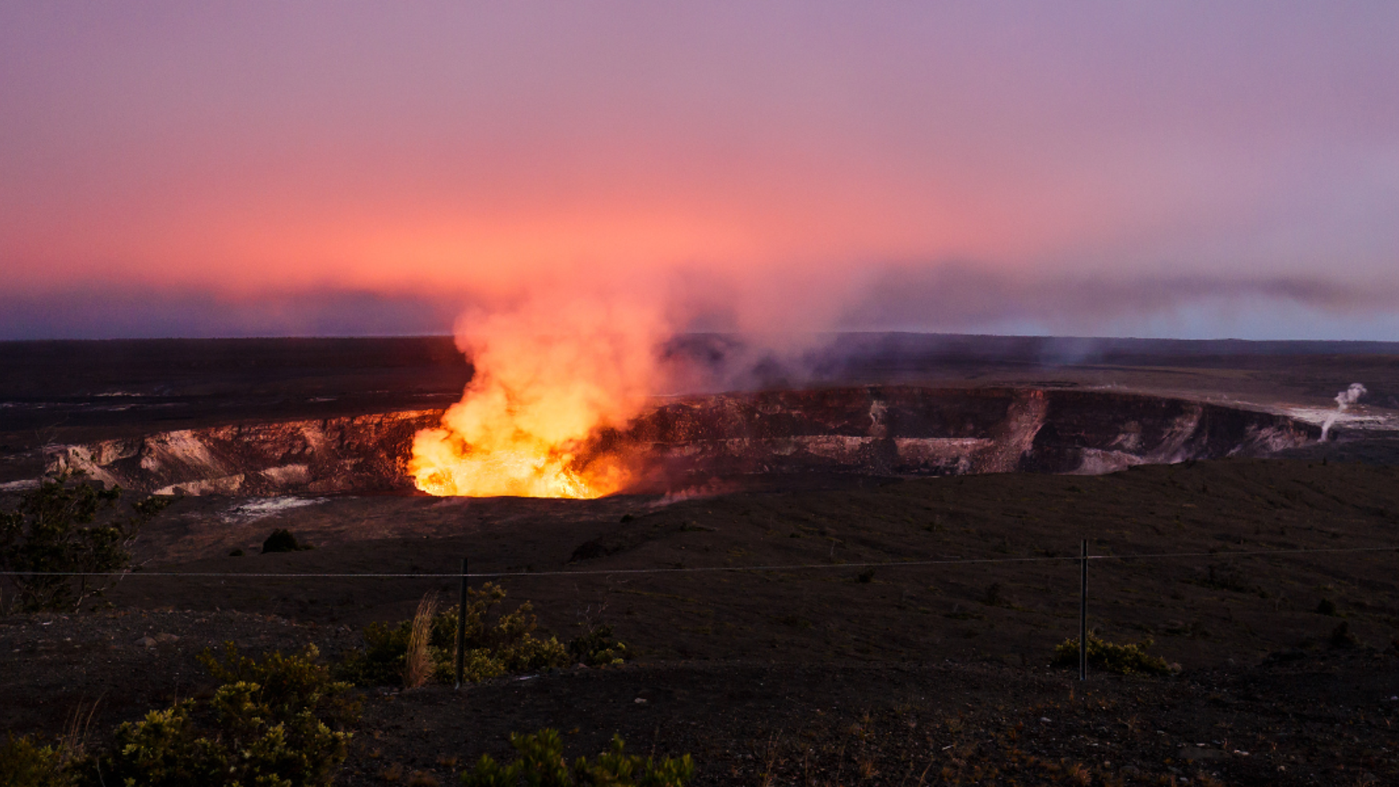 Assistez au spectacle insolite du lac de lave de Halemaumau