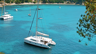 Votre bateau pour la semaine, le catamaran Catalante 600