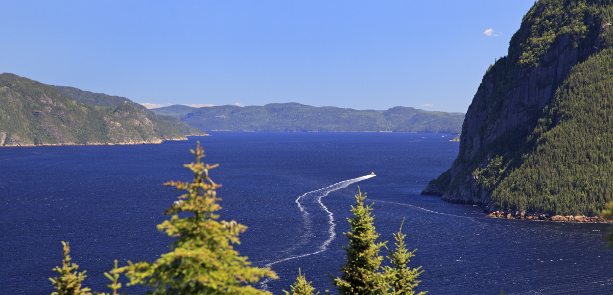 Les eaux sombres du Parc National du Fjord-du-Saguenay - jour 7
