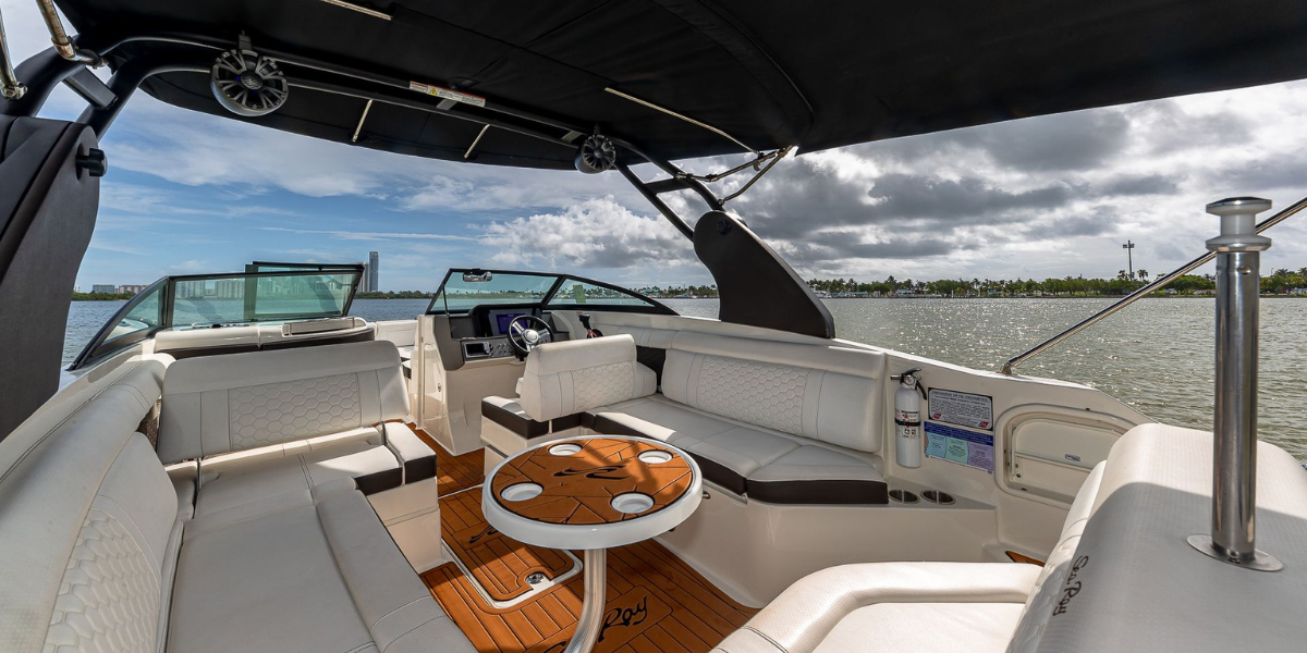 Dans un bateau tout confort juste pour vous !