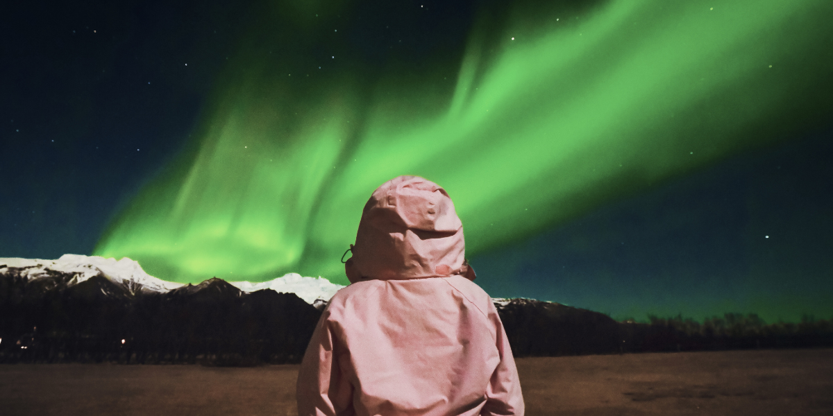 Les aurores boréales qui illuminent le ciel islandais - jour 2 (phénomène imprévisible) 