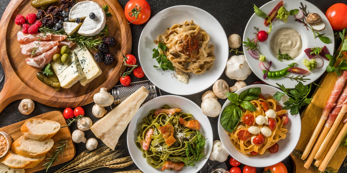 Avec dégustation de vos plats ! Bon appétit !