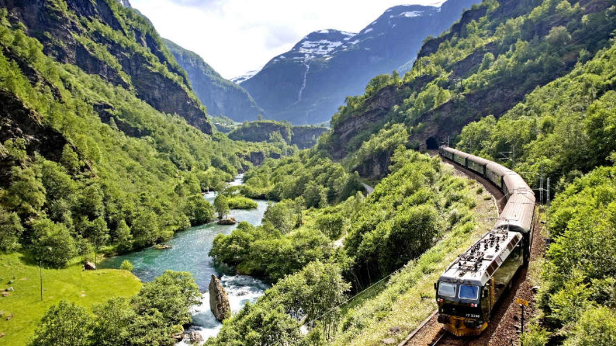 À bord de la célèbre ligne ferroviaire de Flåm