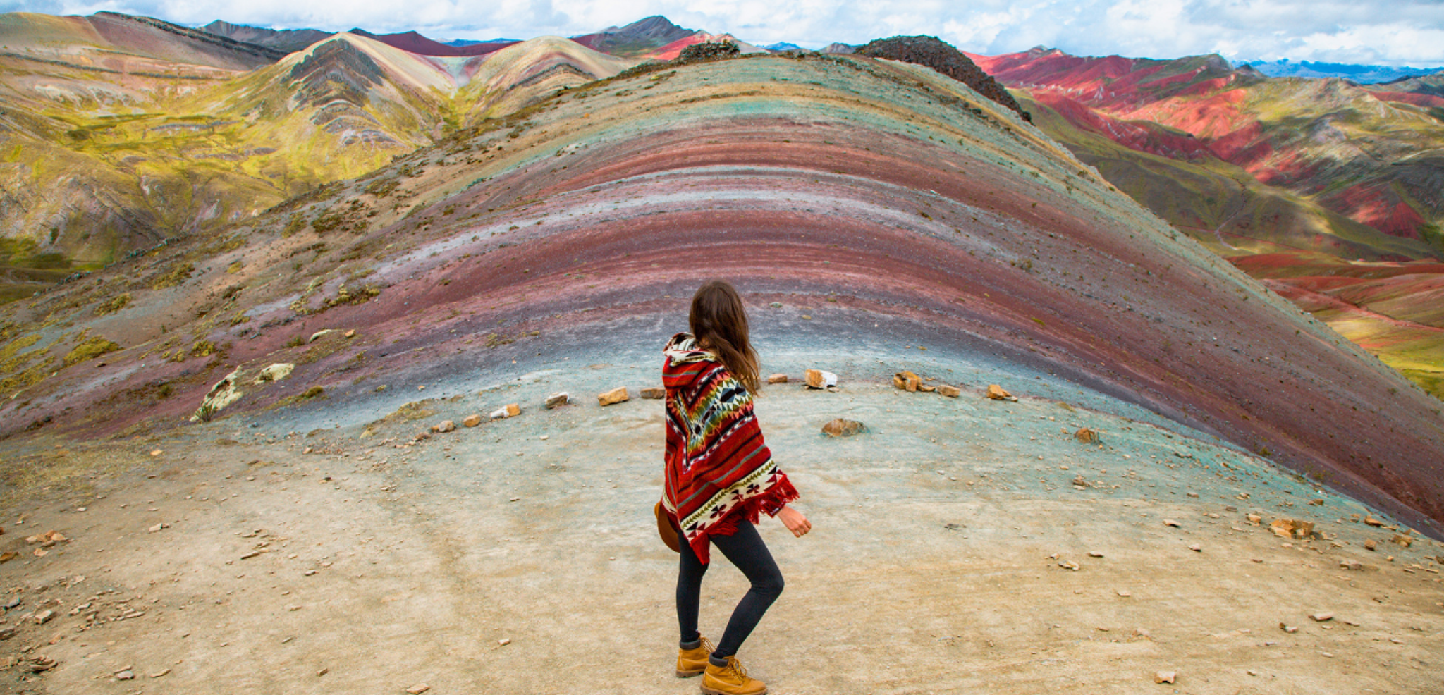 Le clou du spectacle ? Une vue splendide sur la montagne arc-en-ciel : la Montagne Palcoyo
