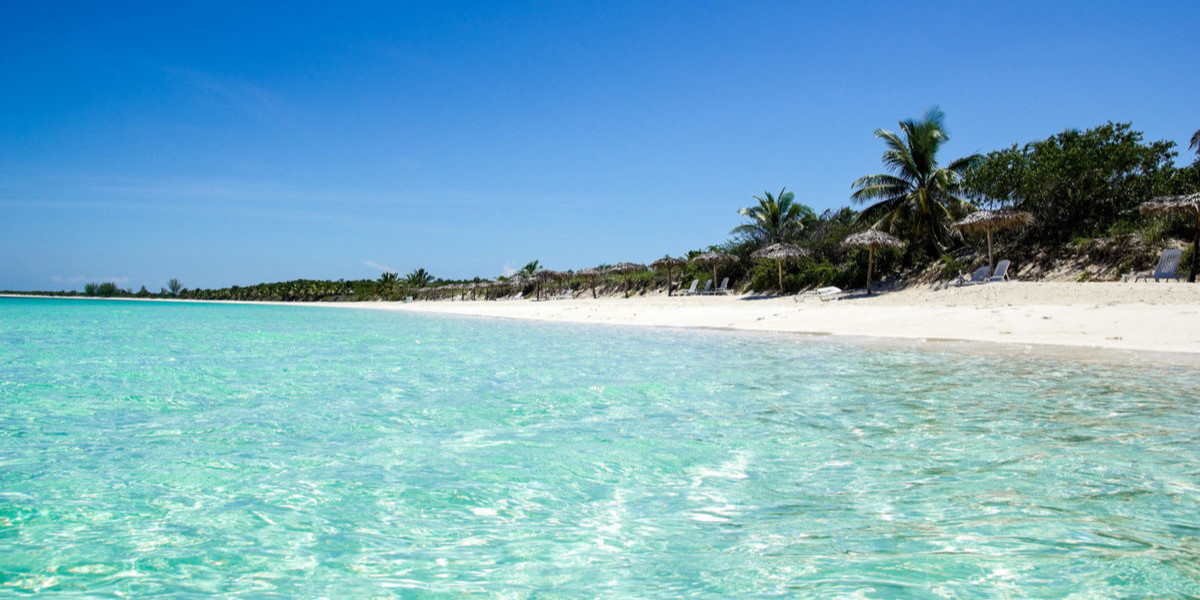Pour les amoureuses des vacances les pieds en éventail ! 