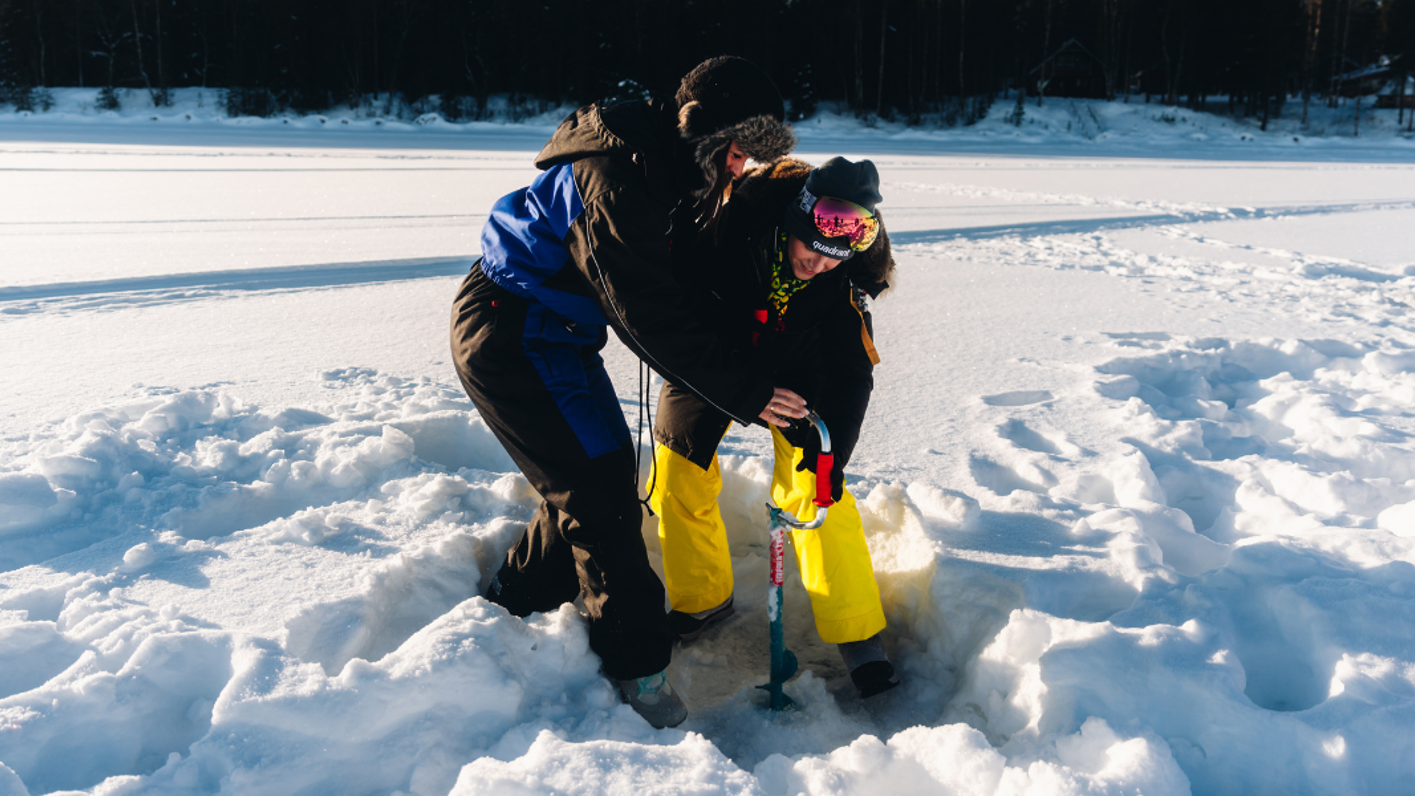 La traditionnelle pêche sous la glace