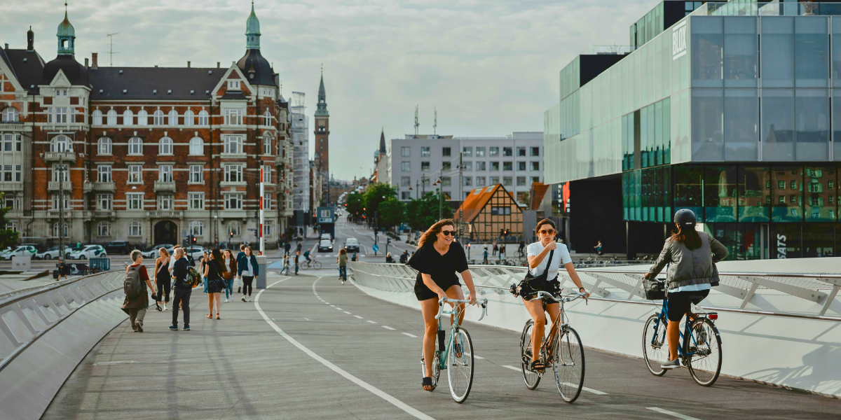 Une balade à vélo au coeur de la ville (en été) - jours 1 à 4 