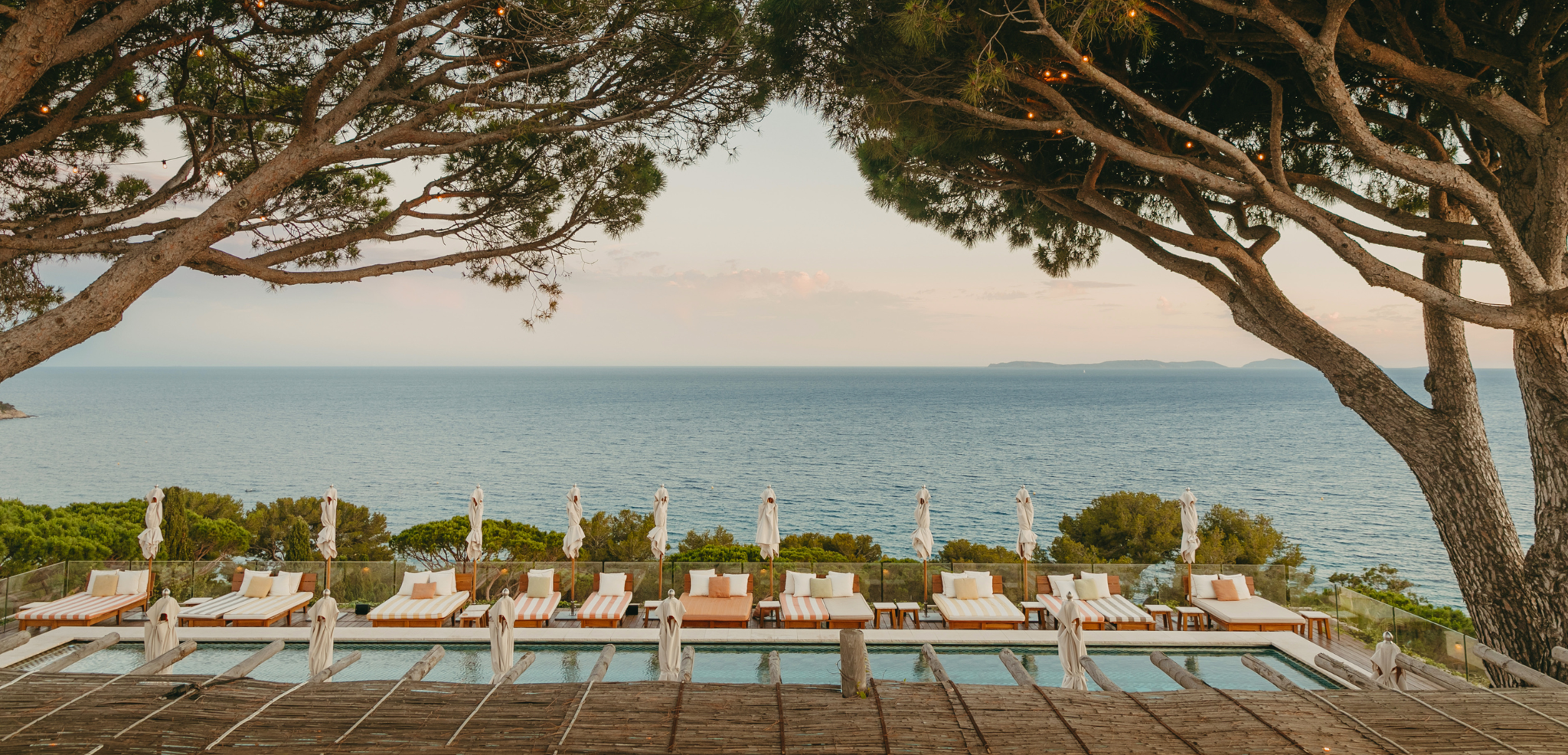 Lily of the Valley, Golfe de Saint Tropez