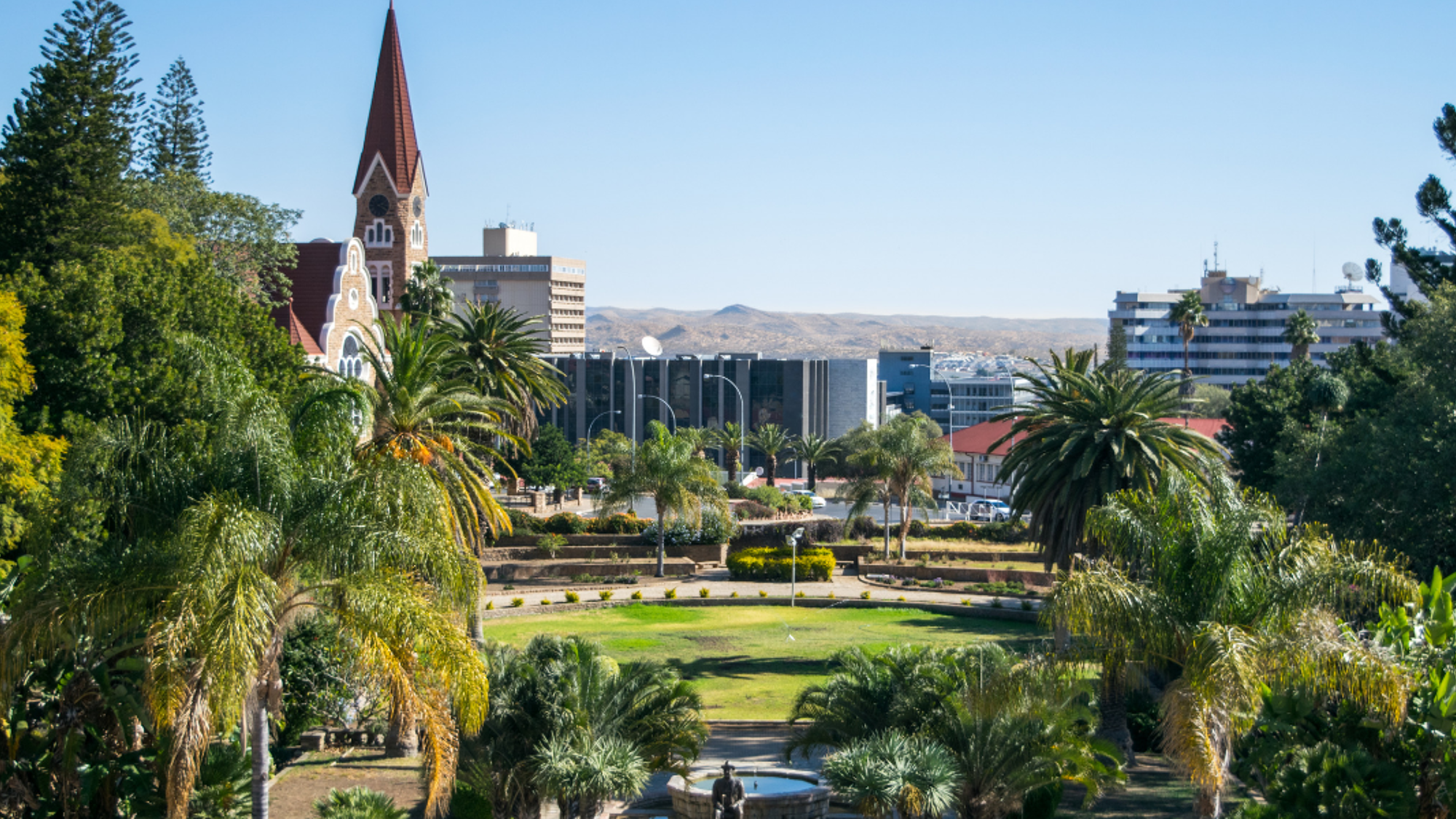 Dernier point de votre séjour : Windhoek, le cœur de la Namibie